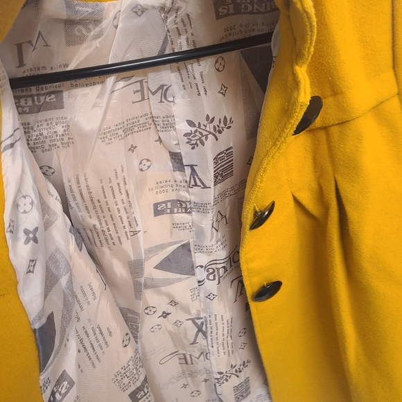EUC Mustard Yellow Coat - Picture 3 of 4
